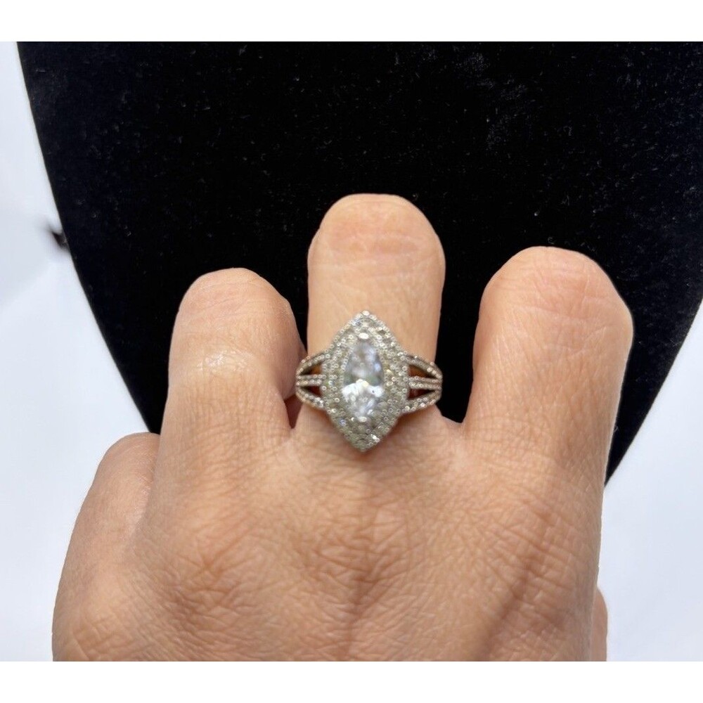 Stauer Designer Sterling Silver Mirador Marquise Cut Cubic Zirconia Ring Size 6